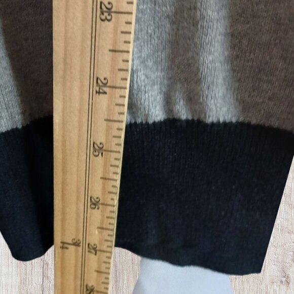 Chatham Road Mens  Striped V-Neck Sweater Vest Black & beige  Size Large - Picture 3 of 6